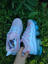 Load image into Gallery viewer, Nike Air VaporMax TN Women
