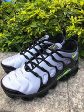 Load image into Gallery viewer, Nike Air VaporMax TN