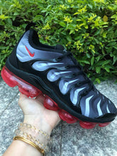 Load image into Gallery viewer, Nike Air VaporMax TN