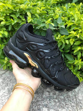 Load image into Gallery viewer, Nike Air VaporMax TN