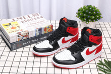 Load image into Gallery viewer, Nike Air Jordan 1OG Bred