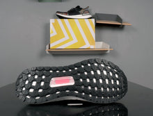 Load image into Gallery viewer, Adidas Ultra Boost 19 Shoes