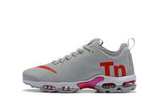 Load image into Gallery viewer, NIKE AIR MAX PLUS TN
