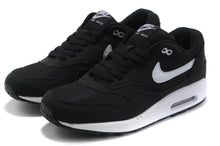 Load image into Gallery viewer, Nike Air Max Sneaker - Black