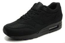 Load image into Gallery viewer, Nike Air Max Sneaker - Black