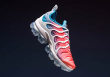 Load image into Gallery viewer, Nike Air Max Plus TN Women
