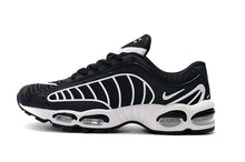 Load image into Gallery viewer, Nike Air Max Plus TN - Black