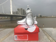 Load image into Gallery viewer, Nike Air Max Sneaker